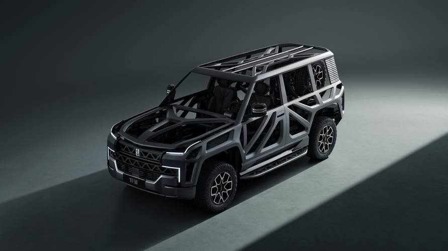 广州203仰望U8硬派越野的科技魅力，国能汽车对传统燃油车市场的冲击